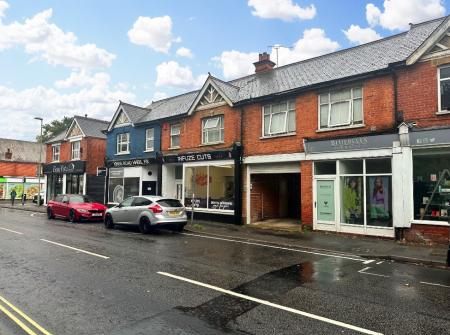 1 bedroom House share to let in Kings Road, Fleet