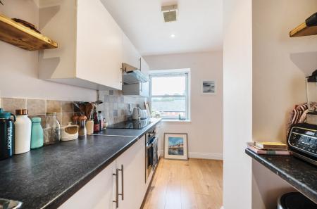 1 bedroom Flat for sale in Frederick Street, Aldershot