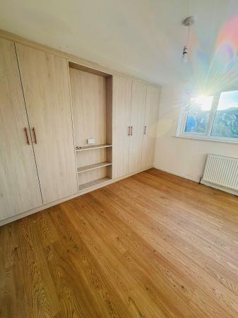 3 bedroom Flat to let in North Lane, Aldershot