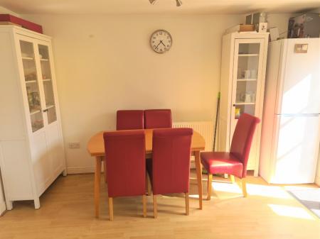 1 bedroom House share to let in Aspen Grove, Aldershot, GU12