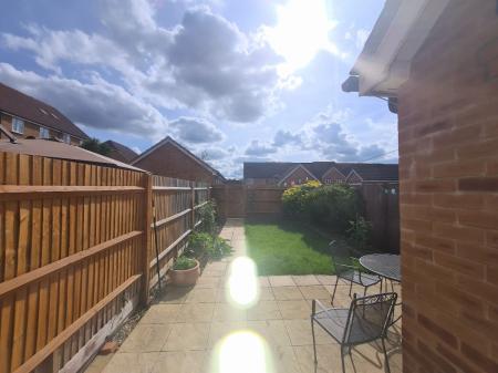 1 bedroom House share to let in Aspen Grove, Aldershot, GU12
