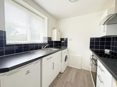 1 bedroom Flat to let in Redan Road, Aldershot
