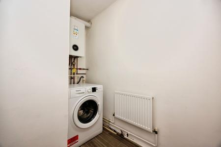 2 bedroom Flat for sale in Chantry Court, Church Road