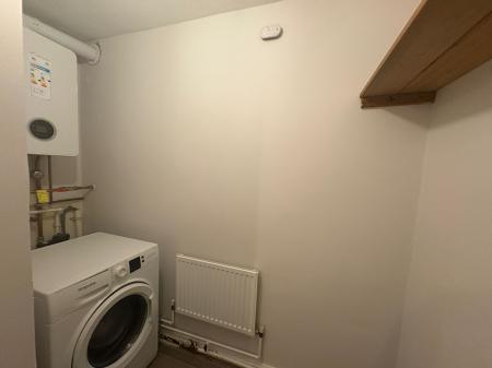 2 bedroom Flat for sale in Chantry Court, Church Road