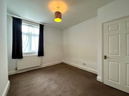 1 bedroom Flat for sale in Victoria Road, Wellesley, Aldershot, GU11