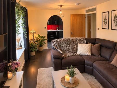 2 bedroom Maisonette to let in Rosedale, Aldershot