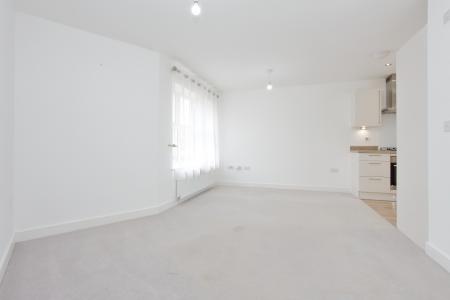 2 bedroom Flat for sale in Draper close, Augusta Park, Andover, SP11