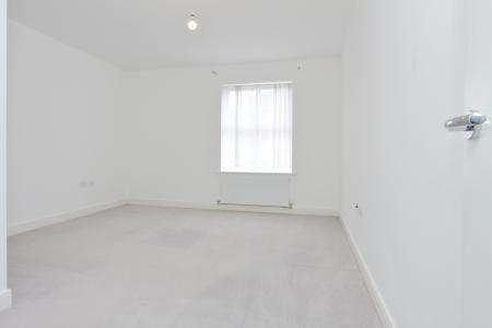 2 bedroom Flat for sale in Draper close, Augusta Park, Andover, SP11