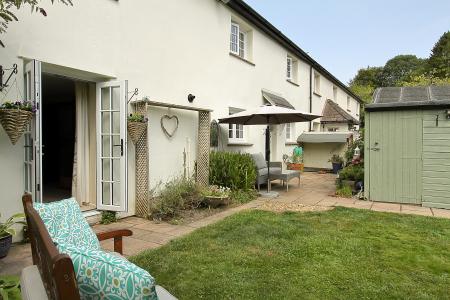 4 bedroom Cottage for sale in Farley Street, Nether Wallop, SO20