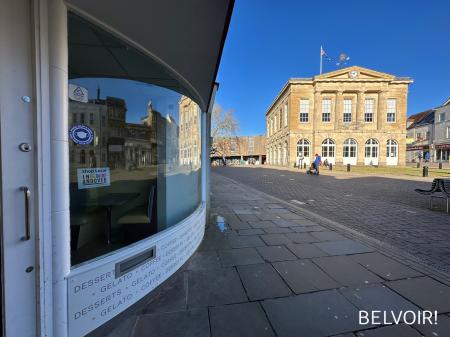 1 bedroom Commercial Property for sale in High Street, Andover, SP10