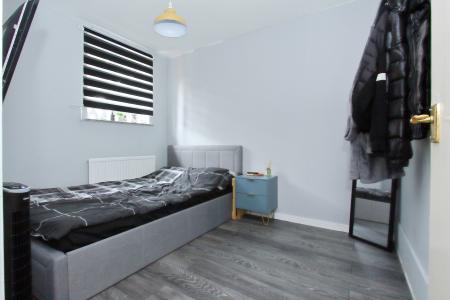 3 bedroom End of terrace house for sale in Launcelot Close, Andover, SP10