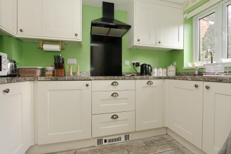 2 bedroom Terraced House for sale in Mylen Road, Andover, SP10