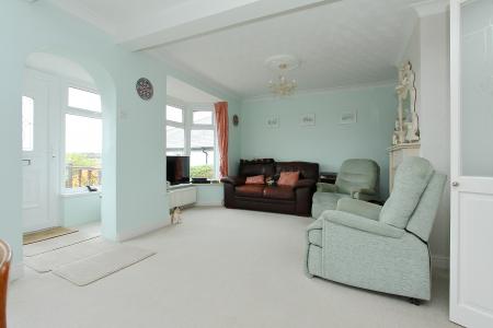 4 bedroom Bungalow for sale in Parkhouse Road, Shipton Bellinger, SP9