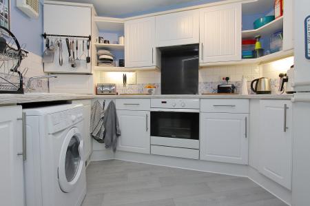 1 bedroom Flat for sale in Clarence Court, Andover, Andover, SP10