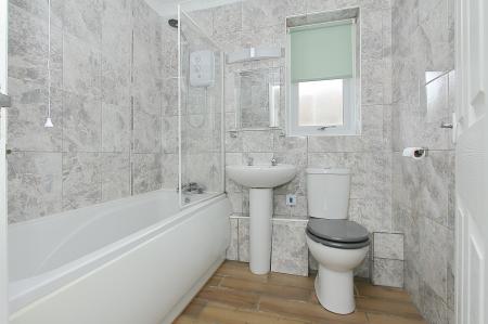 3 bedroom Bungalow for sale in Parkview Close, Charlton, Andover, SP10