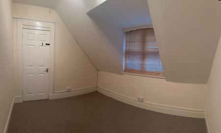 1 bedroom Retail Property (High Street) to let in First Floor, 5-7 Church Street, Basingstoke, RG21