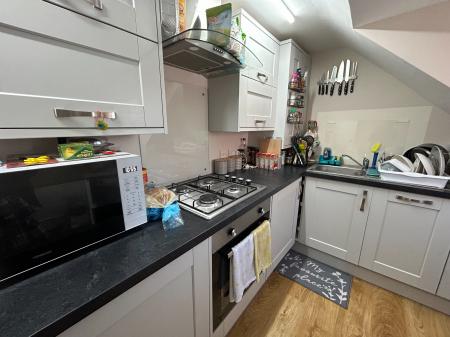 1 bedroom Flat to let in High street, Andover, Andover, SP10