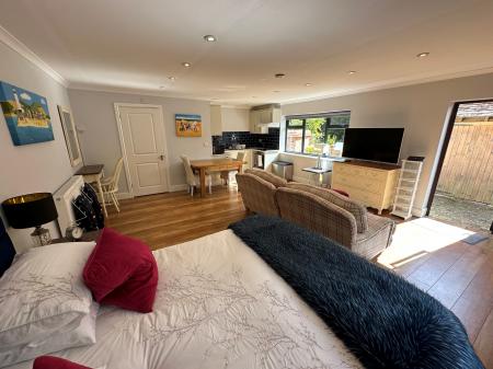 Wildhern, Wildhern, SP11