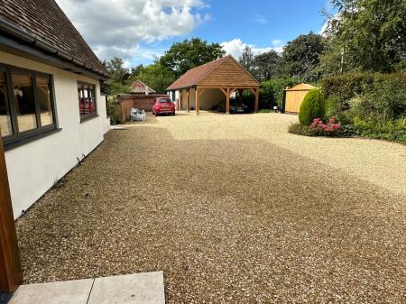 1 bedroom Studio flat to let in Wildhern, Wildhern, SP11