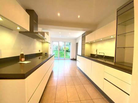 Wolversdene Road, Andover, SP10