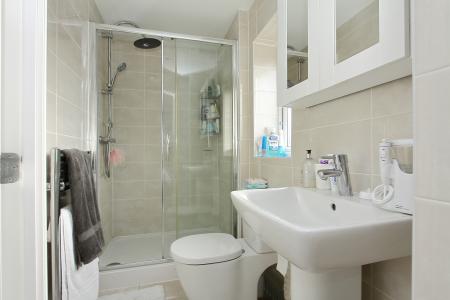 4 bedroom Detached house for sale in Locksbridge Road, Andover, Andover, SP11