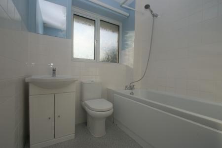 3 bedroom Terraced House to let in Clatford Manor Estate, Upper Clatford, SP11