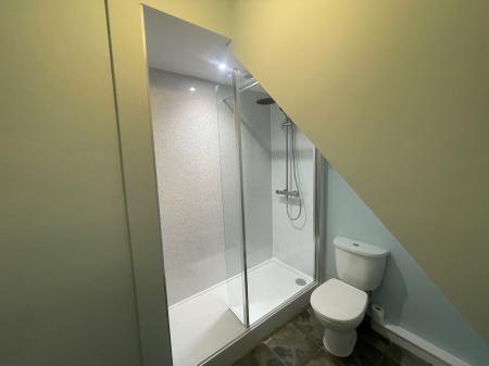 1 bedroom Flat to let in Junction Road, Andover, SP10