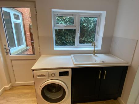 3 bedroom Semi-detached house to let in Denham Terrace, St Mary Bourne, SP11