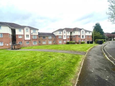 1 bedroom Flat to let in Walled Meadow, Andover, SP10