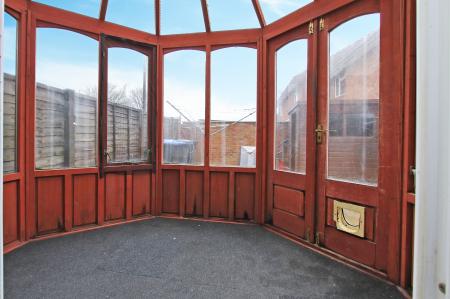 3 bedroom End of terrace house for sale in Wood Park, Ludgershall, SP11