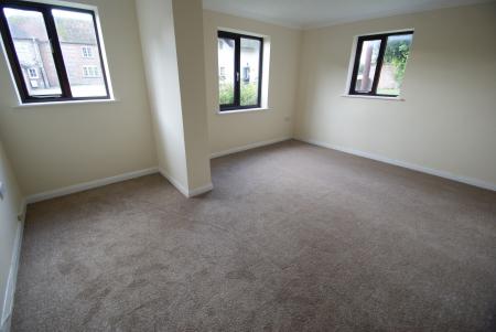 2 bedroom Flat to let in Penny Hill, Collingbourne, SN8