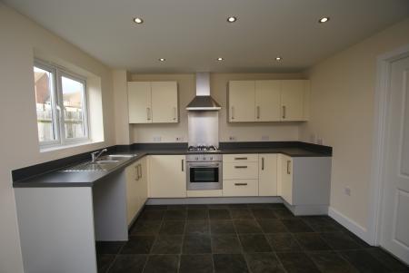 3 bedroom Terraced House to let in Colbred Walk, Augusta Park, Andover, SP11