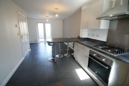 2 bedroom Semi-detached house to let in Bridle Close, Picket Twenty, Andover, SP11