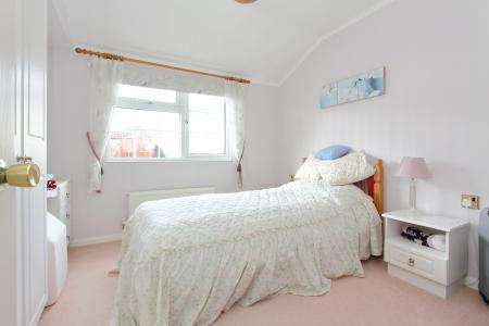 2 bedroom Park home for sale in Wessex Park, Winchester, SO21
