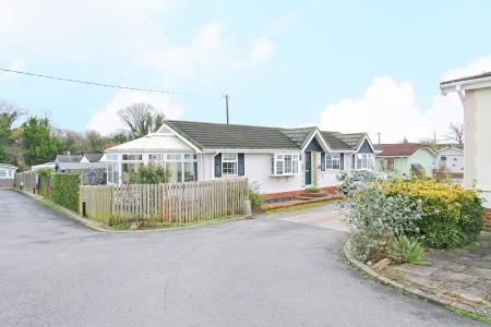 2 bedroom Park home for sale in Wessex Park, Winchester, SO21