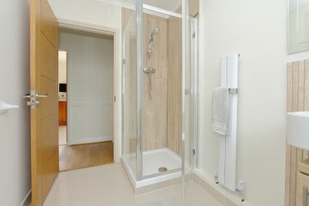 6 bedroom Detached house for sale in Blue Hayes Close, Andover, Andover, SP10