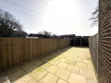 2 bedroom End of terrace house to let in Treagore road, Calmore, SO40