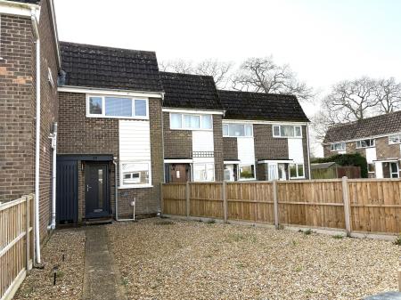 2 bedroom End of terrace house to let in Treagore road, Calmore, SO40