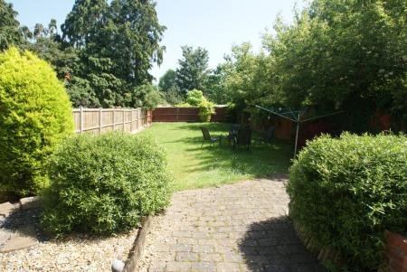 1 bedroom House share to let in Anton Road, Andover, SP10