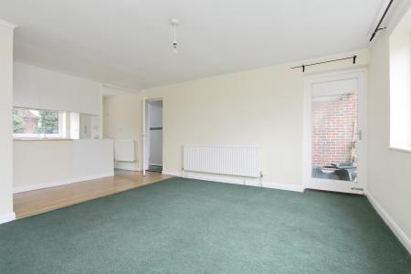 2 bedroom Flat for sale in The Elms, Andover, SP10