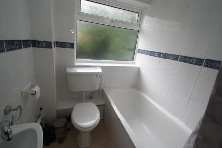 2 bedroom Flat for sale in The Elms, Andover, SP10