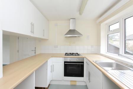 2 bedroom Flat for sale in The Elms, Andover, SP10