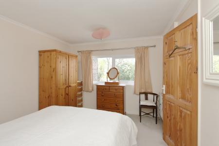 3 bedroom Terraced House for sale in Orchid Court, Andover, SP10