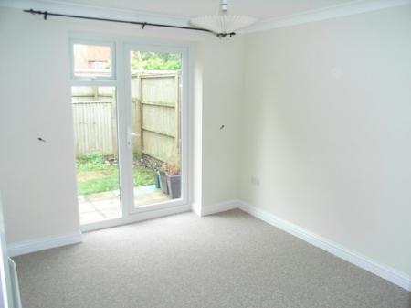 2 bedroom Flat to let in Crown Lane, Ludgershall, SP11