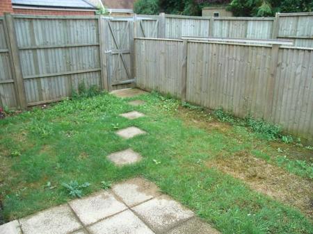 2 bedroom Flat to let in Crown Lane, Ludgershall, SP11