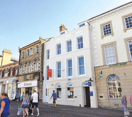 0 bedroom Commercial Property to let in High Street, Andover, SP10