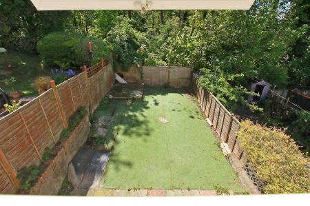 3 bedroom Terraced House for sale in Herons Rise, Andover