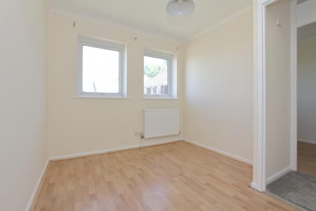 3 bedroom Terraced House for sale in Herons Rise, Andover