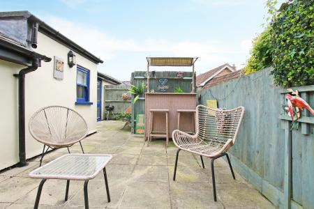 3 bedroom Semi-detached house for sale in Upper Clatford, Andover