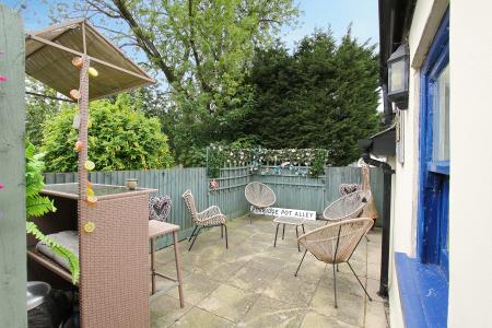 3 bedroom Semi-detached house for sale in Upper Clatford, Andover
